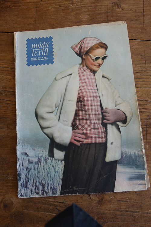 Móda, textil ... 11/1955 ... slovensky — foto 1