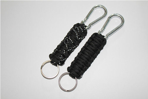 Paracord klíčenka — foto 1