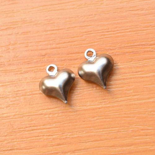 Srdíčko - chir.ocel - 9x4mm - 2 kusy