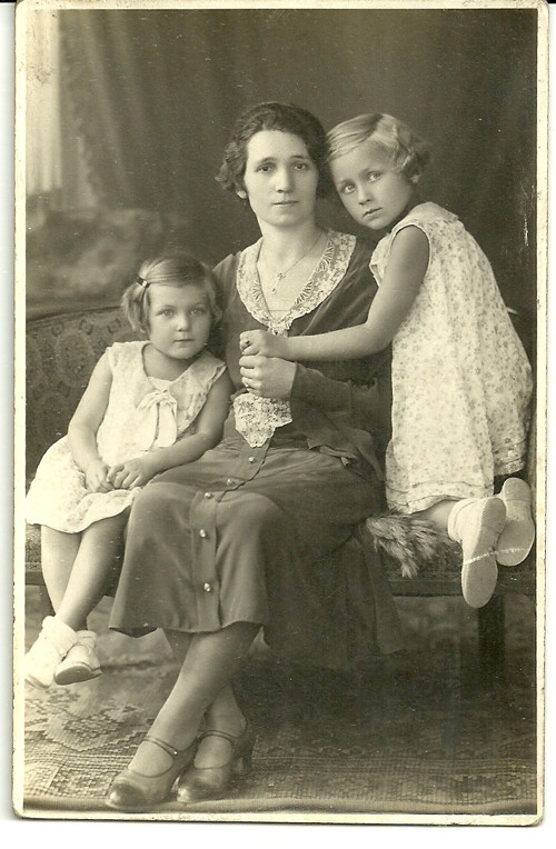 V objetí maminky — foto 1
