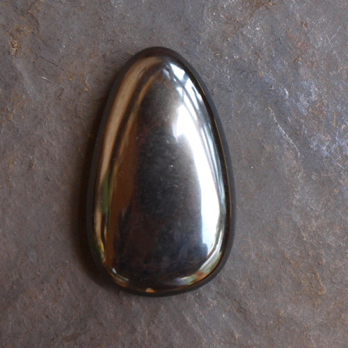 Hematit, placka 39 x 24 mm — foto 1
