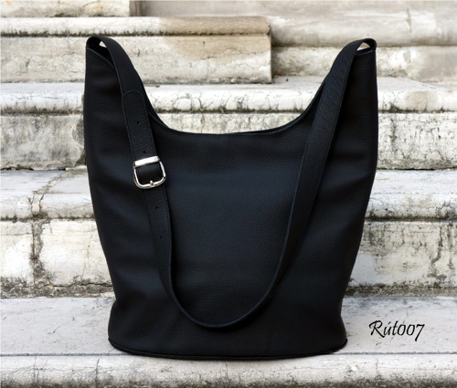 Jednoduše elegantní_XL - black — foto 1