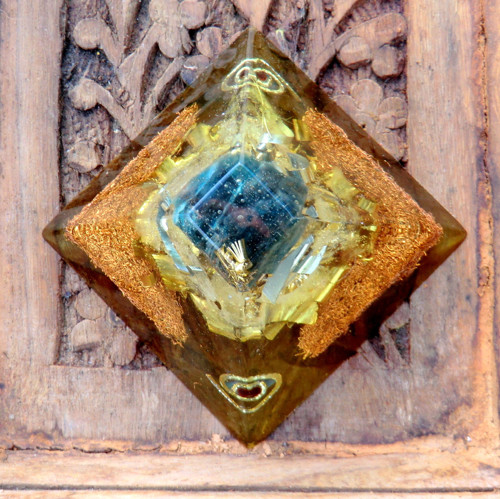 Orgonit * Mayská Pyramida 7 - Apatit - Komunikace — foto 1