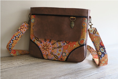 Crossbody kabelka — foto 1
