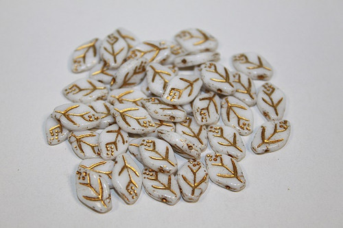 Lístečky - 12/7mm - bílá/bronz.zátěr - 30ks - 21kč