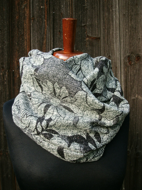 Lady Grey - nákrčník — foto 1