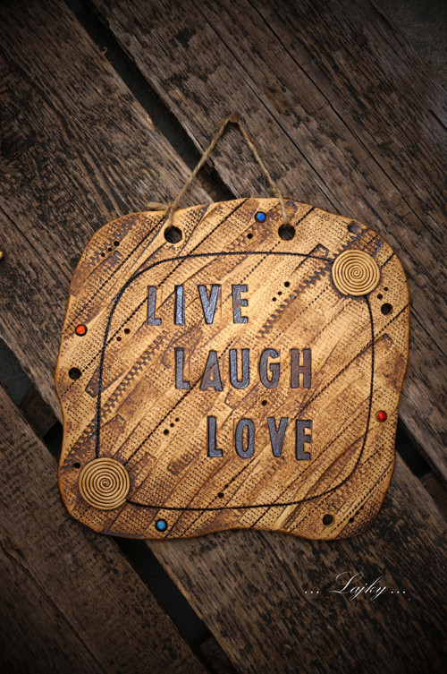 Live, Laugh, Love — foto 1