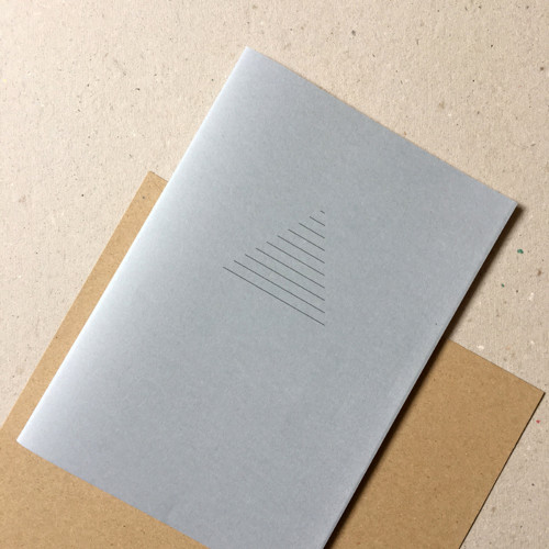 Šedý sešit A5 / geometrická grafika — foto 1