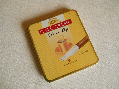 Plechová krabička od cigaret. — foto 1