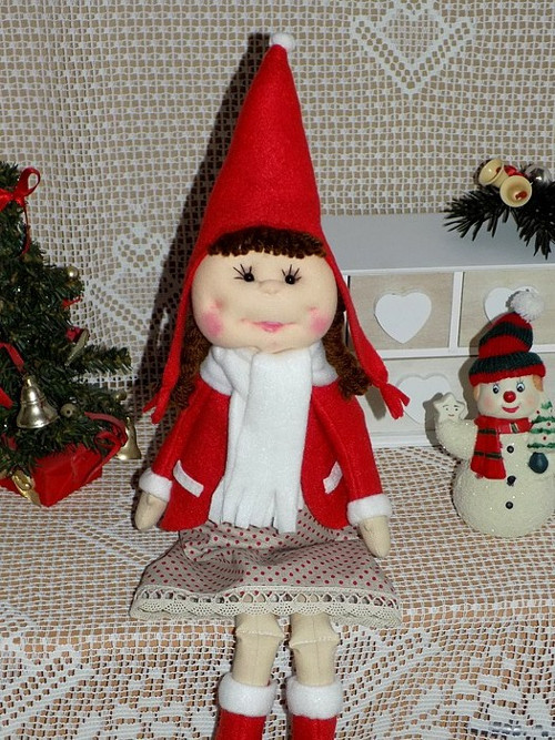 Nezbednice skřítková (vánoční elfinka) — foto 1