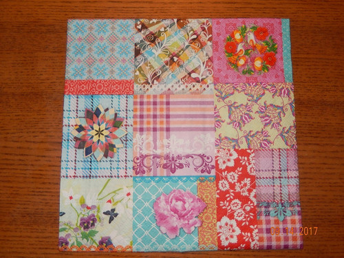 Ubrousek na decoupage - pestrobarevné vzory