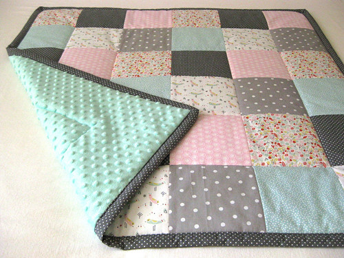 PATCHWORK dětská deka 95x95+minky mentol — foto 1