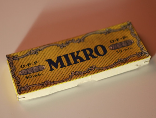 Krabička plná nití MIKRO — foto 1