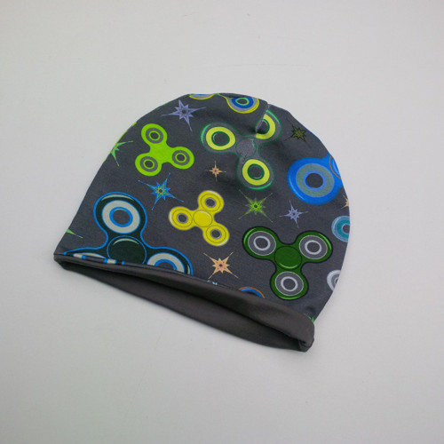 Čepička podšitá - SPINNER — foto 1