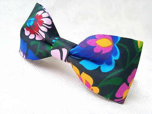 Crazy folklore headband