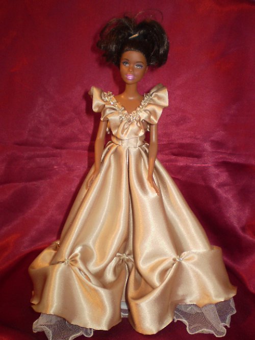 Šatičky na barbie — foto 1