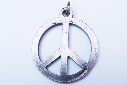 Přívěsek Peace velký - stříbro s patinou