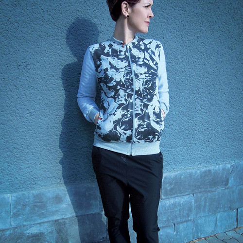 Bluzon BLACK ROSE — foto 1