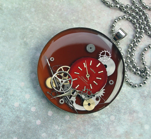 Time in brown — foto 1