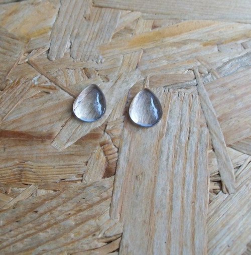 SKLENĚNÝ KRYCÍ KABOŠON KAPKA 18x13 mm -2 ks