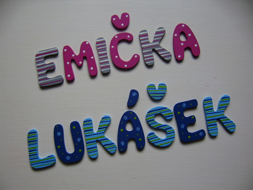 Dřevěná dekorace - písmenka 8cm