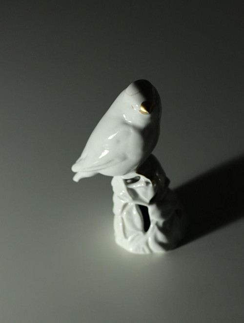 Porcelánová soška ptáček rok 1918 — foto 1