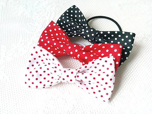 Mini Pin Up hair bows (white/red/black)