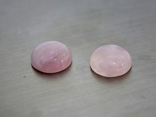 Přírodní růženín kabošon kulatý 12 mm