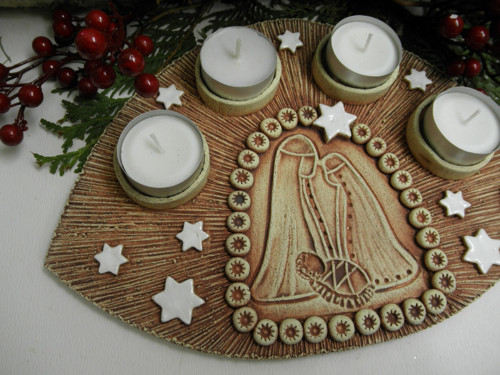 Adventní svícen - reliéf betlém — foto 1