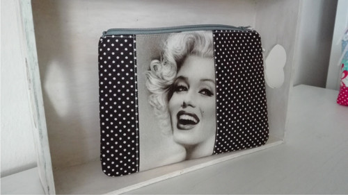 Taštička s Marilyn — foto 1