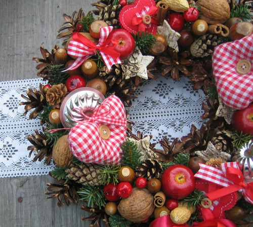 Adventní věneček se srdíčky - na přání — foto 1
