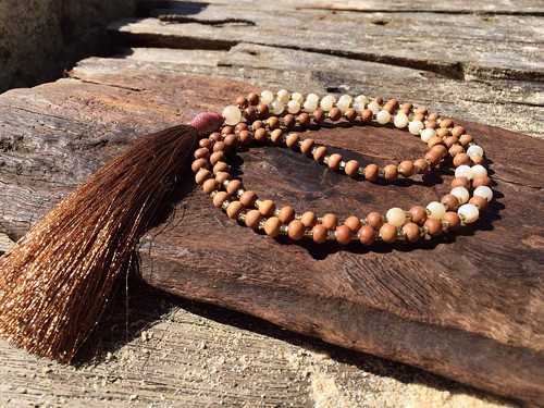 Mala se střapcem Feminine touch — foto 1