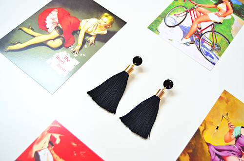 Náušnice Gold Black Short Tassel — foto 1