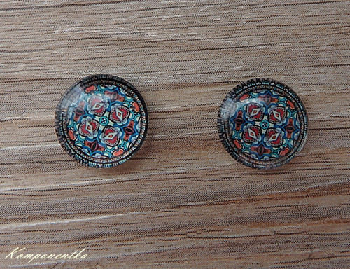 Skleněný kabošon s mandalou 16mm 1kus