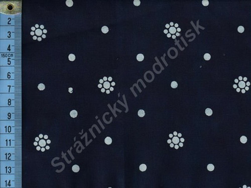Metráž šíře 132 cm, vzor 40 — foto 1