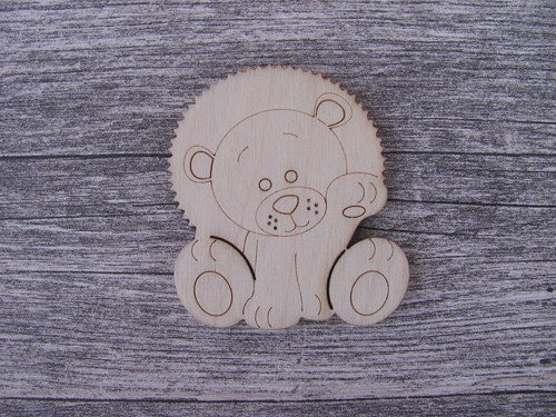 Dřevěný lvíček 6 x 5,5 cm