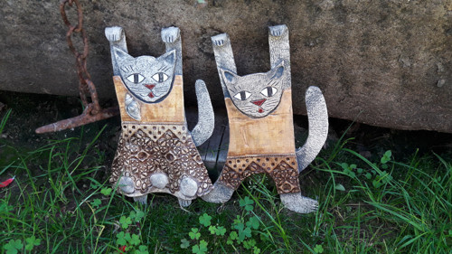 Kočička a kocourek na zavěšení s mušličkou