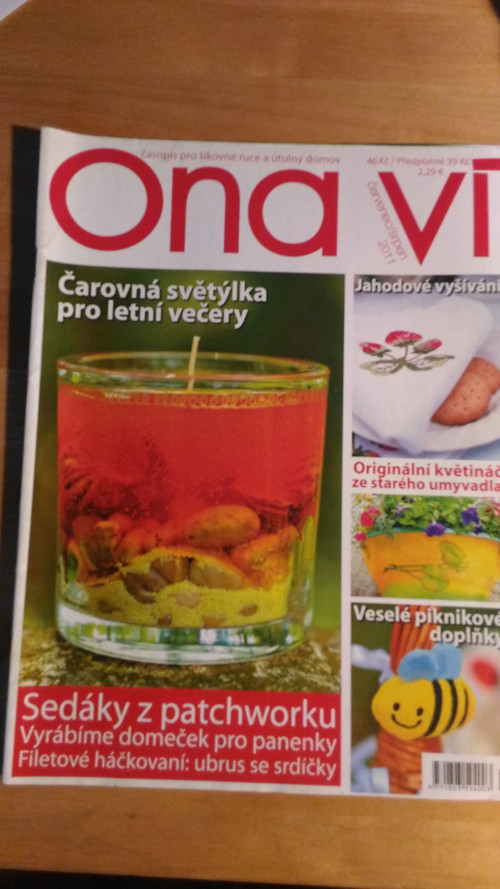 Ona ví červenec/srpen 2011 — foto 1