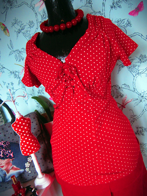 Top red&dots — foto 1