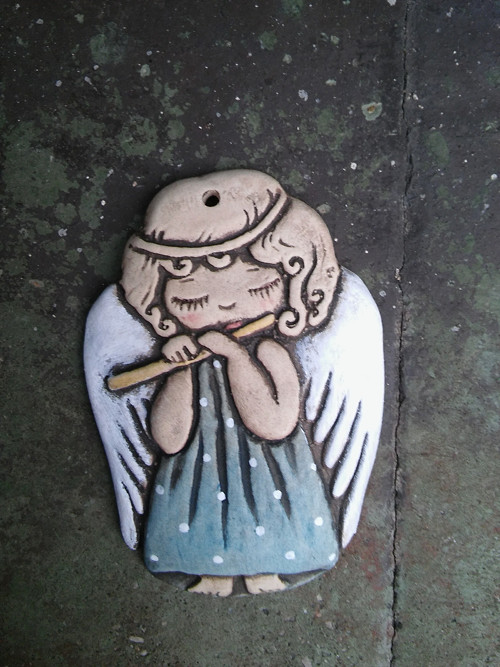 Anděl s flétnou malovaný — foto 1