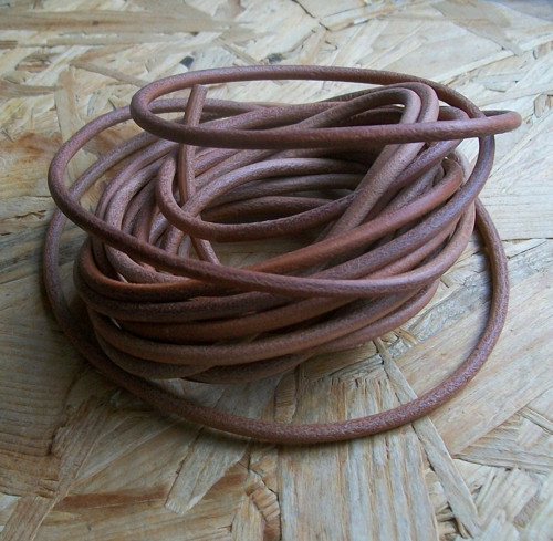 KOŽENÁ ŠŇŮRA PŘÍRODNÍ - METRÁŽ - 4 mm