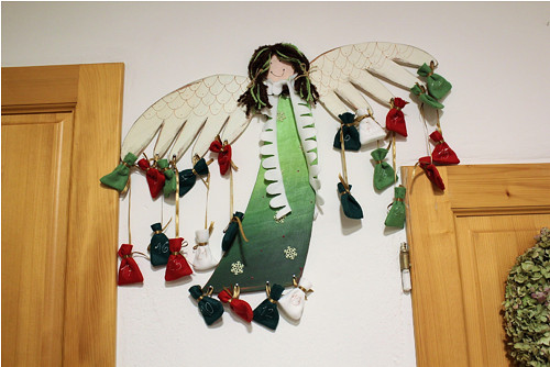 Dřevěný adventní ANDĚL