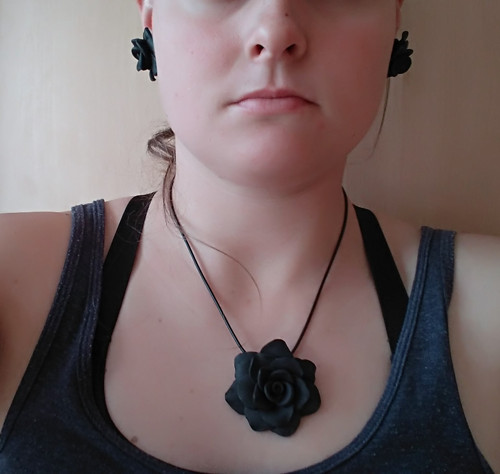 Černá souprava na přání :-) — foto 1