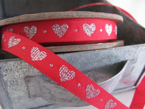 Red & Hearts - 1 cm x 50 cm