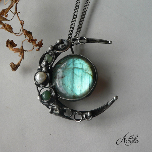 Mysterious Moon - labradorit — foto 1