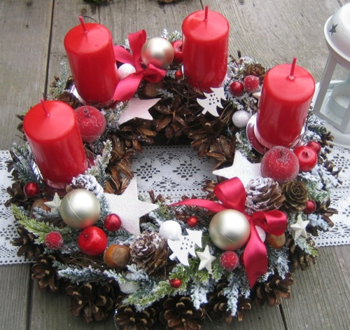 Adventní věneček s hvězdičkami — foto 1