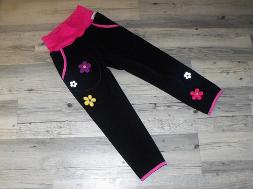 Softshellové kalhoty - Kytičkové - Vel.110 — foto 1