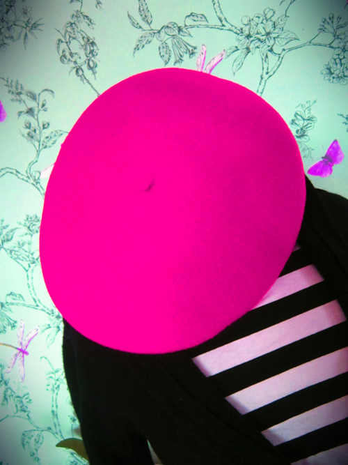 Baret fuchsia — foto 1