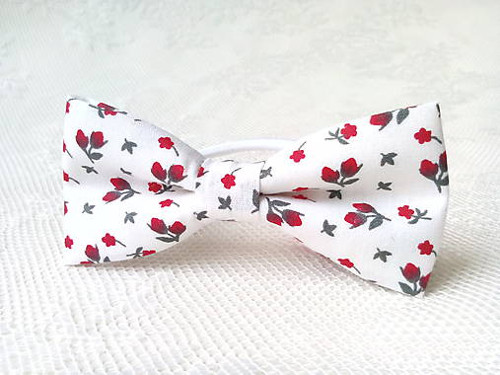 Romantic hair bow (white/flowers) — foto 1