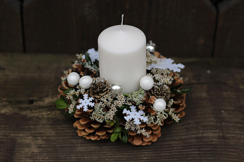 Adventní svícen bílý — foto 1
